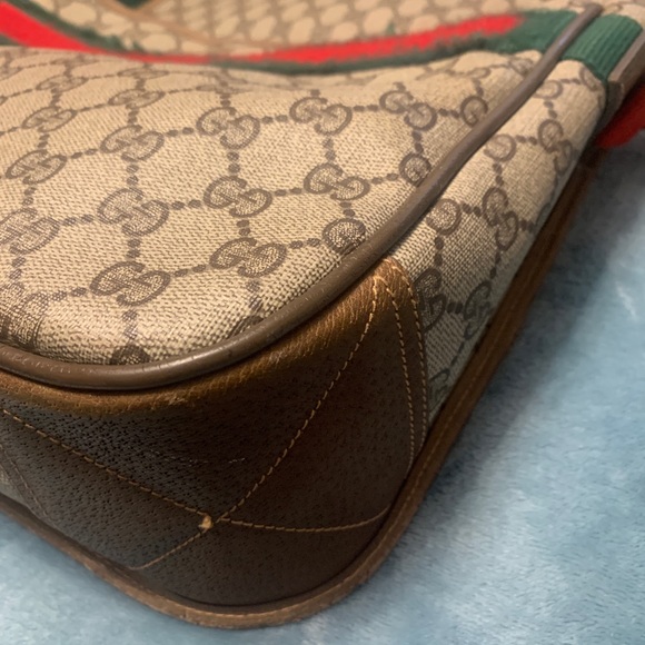 Genuine Gucci messenger bag complete with certificate - Picture 16 of 16